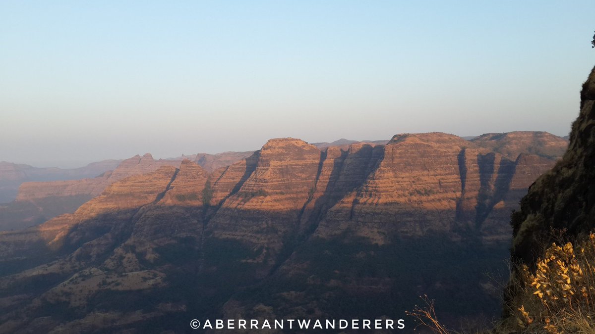 aberrantwander's tweet photo. Lingana Expedition in March 
Check out our FB page to know more about event
.
.
#aberrantwanderers
#Trek #Wanderlust #Traveller 
#sunset #sunrise #instatravel #travelpics #travelgram #beautifuldestinations #beautifulplaces #greatesttravels #finditlivit #exploreeverything https://t.co/mwGxpGJxYZ