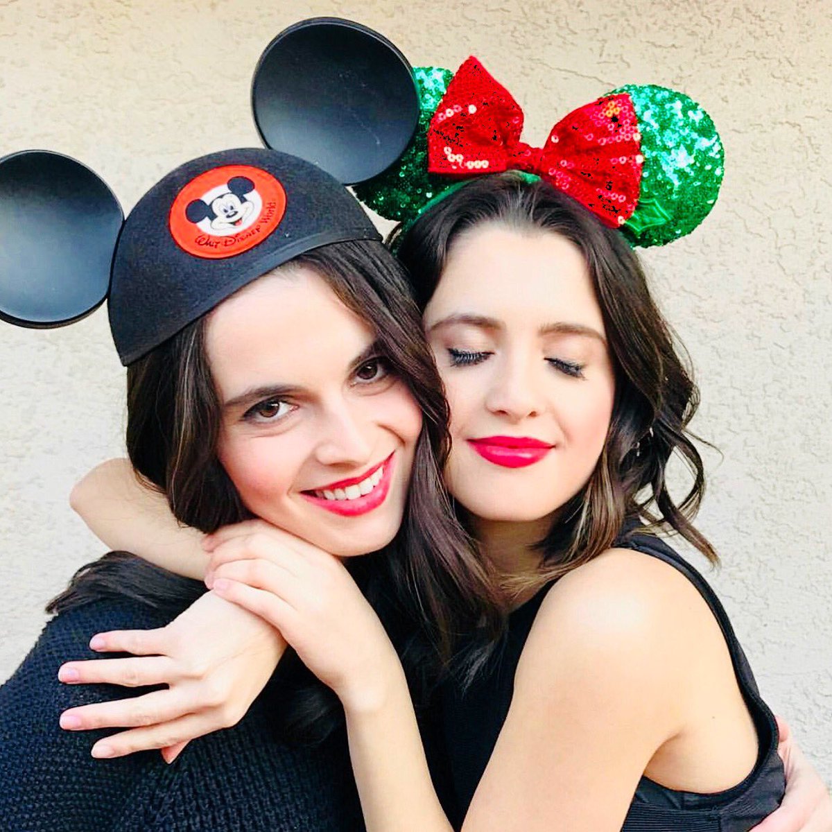 VanessaMarano's tweet photo. #flashbackfriday ❤️ https://t.co/kGa2Ritgp3