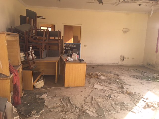 mehreenakhan's tweet photo. #Islamabad we need to reclaim our public libraries starting with Community Library F-11! Follow #TheLibraryProject https://t.co/wyLEO2dZMx  
Let's join hands with #CDA and Department of Libraries to build spaces for learning and community-building! https://t.co/2pnSkpM0FL