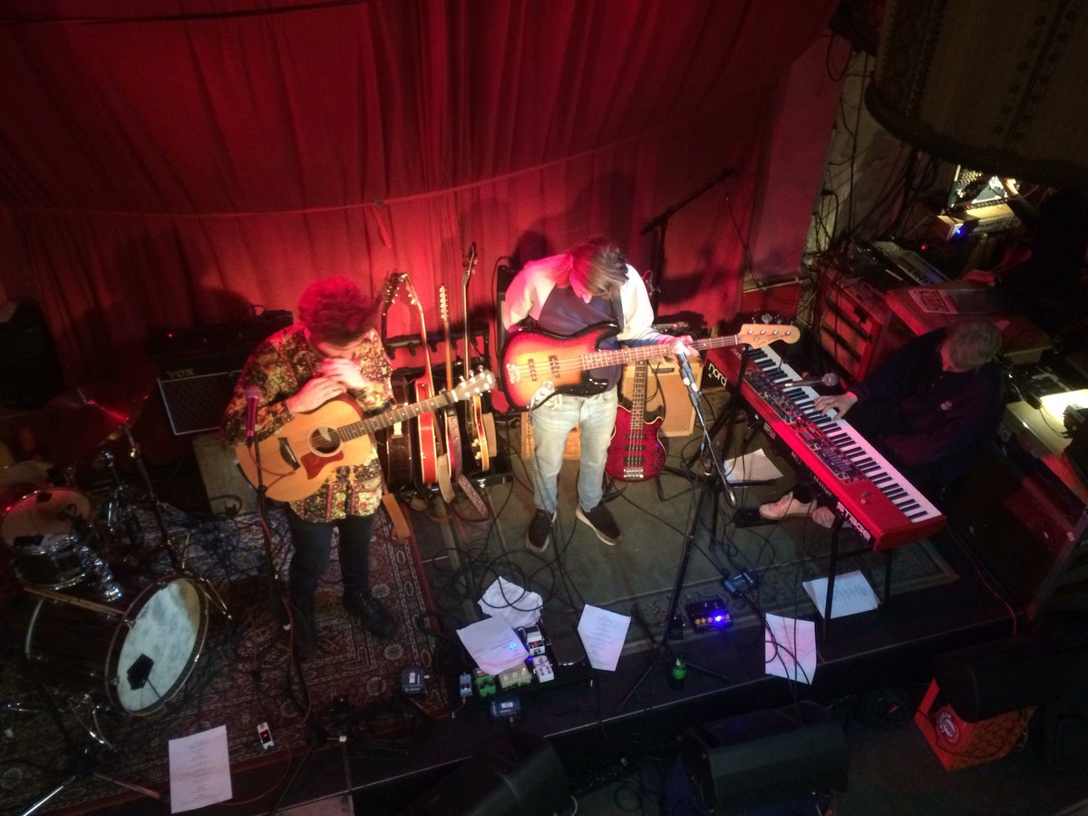 Soundcheck door <a href="/lionsden/">lionsden</a>! Vanavond als support tijdens de release van onze nieuwe single in <a href="/DeNieuweAnita/">De Nieuwe Anita</a>