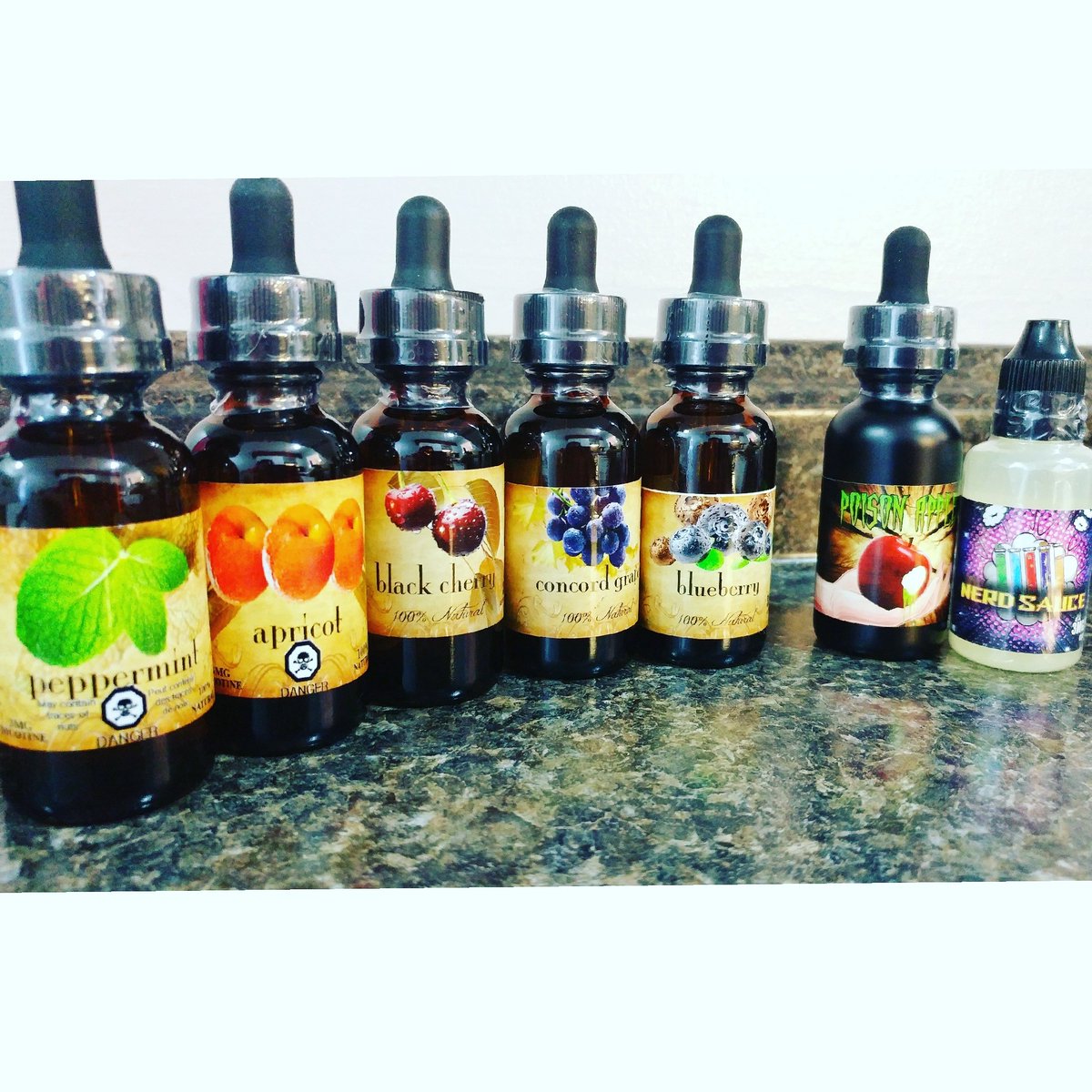 SheLoreBlog's tweet image. Annnd another package for today! Thank you @FlavourCrafters for spoiling me again! 🤤💦

Find them at:
flavourcrafters.biz
------------------------------------------------
#vape #vapelife #flavourcrafters #VapeFam #vapers #shelore #imspoiled #stayfoggy #vaper #ELiquid #😍