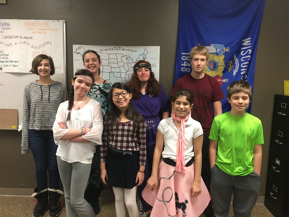 mrwallacemms's tweet photo. Last week NL students competed in the National Geographic Geography Bee. Congratulations to all of the finalists! https://t.co/NlrmIxZHgL