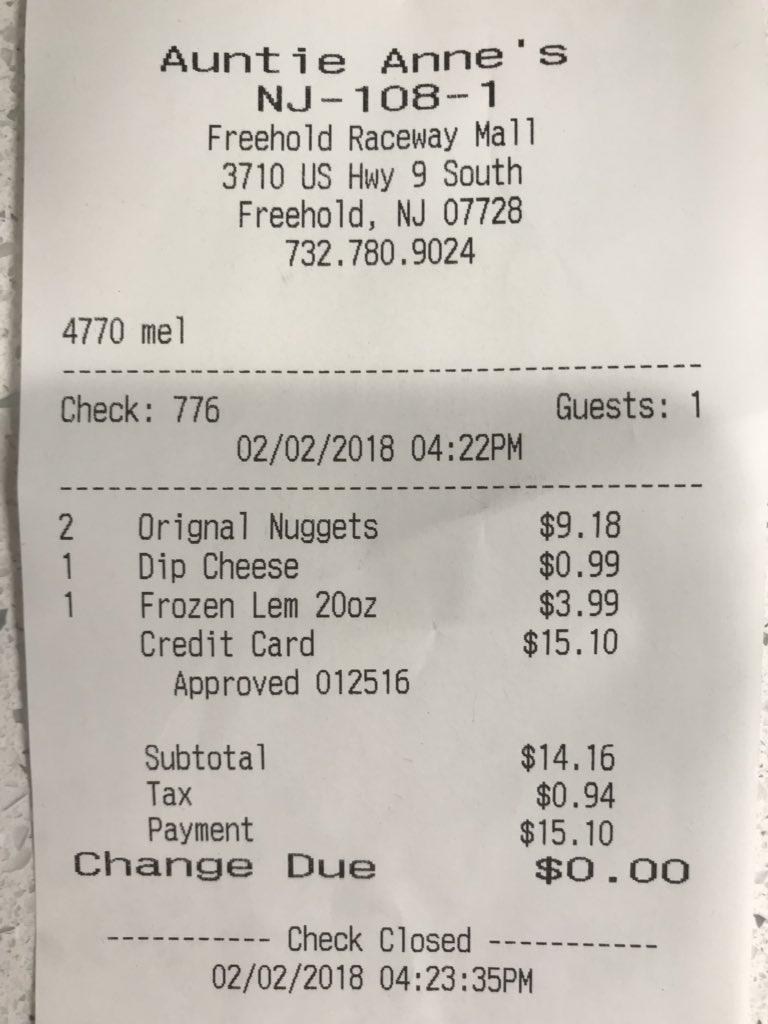 Suzanne888's tweet photo. @AuntieAnnes I love these pretzels but today was terrible. Both orders were rock hard and my son and I couldn’t eat them. I’d like my money back! https://t.co/EhiRQGNN6W