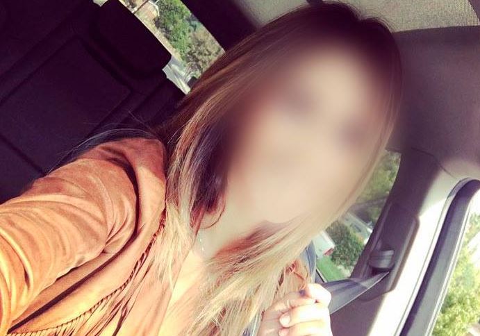 EstiloMujerNews's tweet photo. Ex chica reality está embarazada de su primer hijo y así se ve con siete meses. Las imágenes AQUÍ 😍😍👉https://t.co/6vEPAMBip5 https://t.co/U4zW3O03aQ