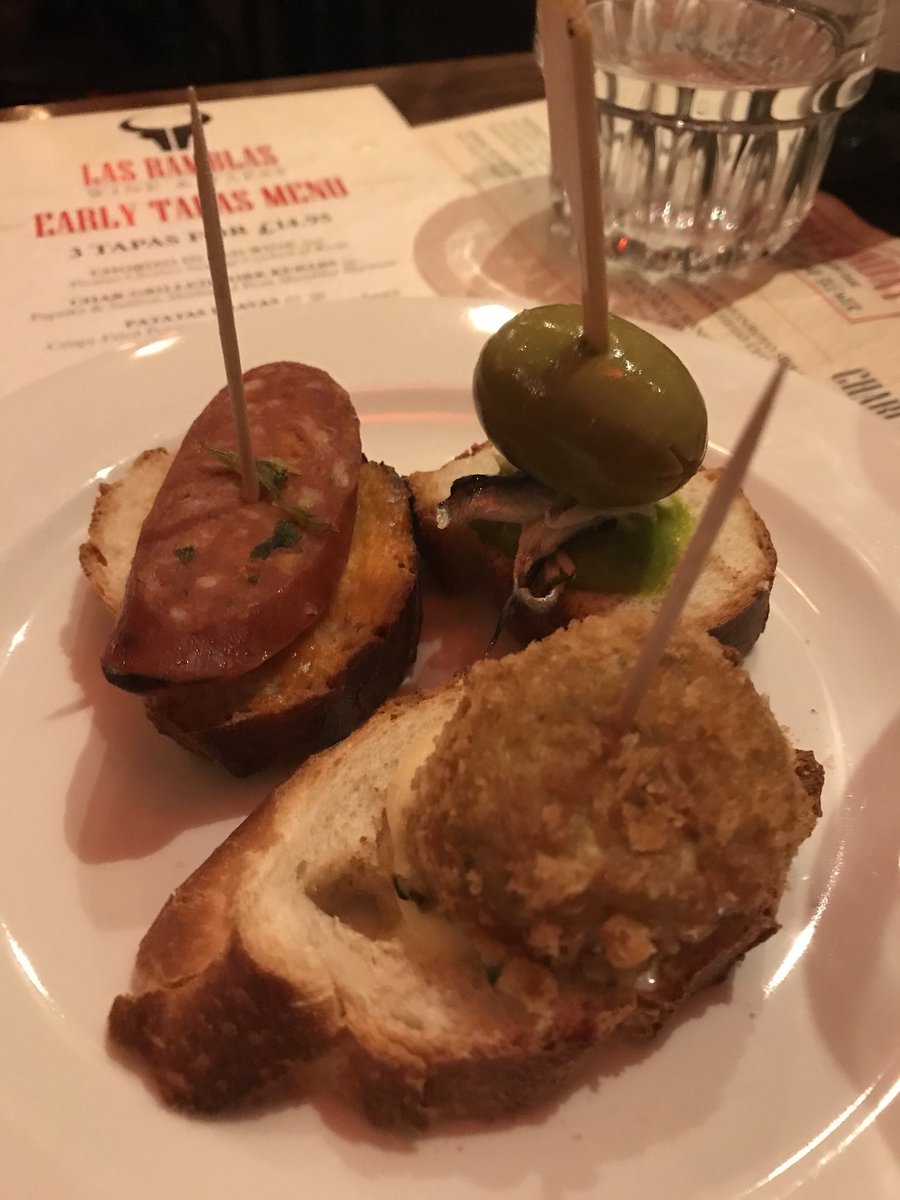FirePirateSi's tweet photo. Thanks to @LasRamblasUK for a really good dinner and drinks tonight. @jefflebum and I will be back https://t.co/HlW3RJY3H5