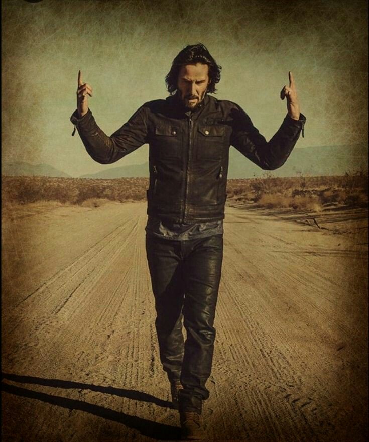 suffragettecine's tweet photo. Keanu Reeves https://t.co/zLAWfmXd8Y