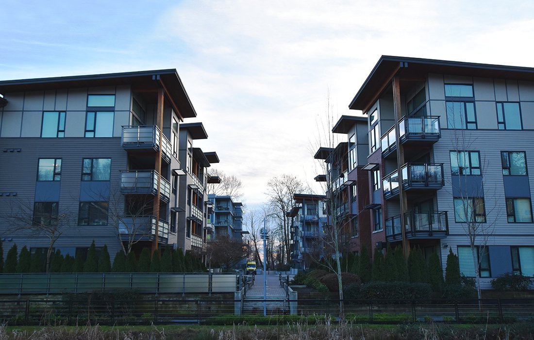 riverdistrictwo's tweet photo. What are your plans for this weekend? How about a stroll through the beautiful #RiverDistrict? https://t.co/detT5fC1AZ