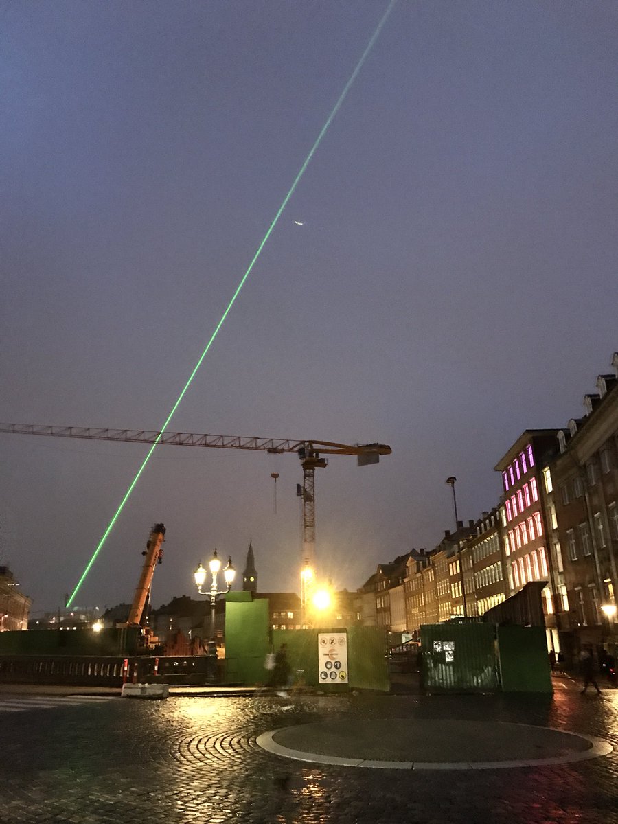 Lightmetropolis's tweet photo. The Copenhagen Light Festival is now officially open. Enjoy the nearly 40 installations across the city throghout February. https://t.co/xQpL0etZ8D