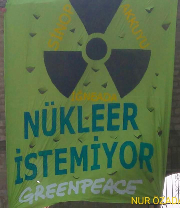 Nurozada's tweet photo. #Sinop 'u Kirli Parasal Oyunlarınıza Bırakmayacağız 👊
#SinopaNükleersizBirGelecekKurmakMümkün ! 
ÇERNOBİL KANSERİ DOĞURDU KANSER İSE NÜKLEERİ GELECEK SADECE DOĞA'ya TEMİZ ENERJİ'ye MUHTAÇ
@SinopNkp 
@Greenpeace_Med 
@kuzeyormanlari
@WWF_TURKIYE
@NatGeo
NUR ÖZADA
#NükleereHayır https://t.co/kKUiBfhfTs