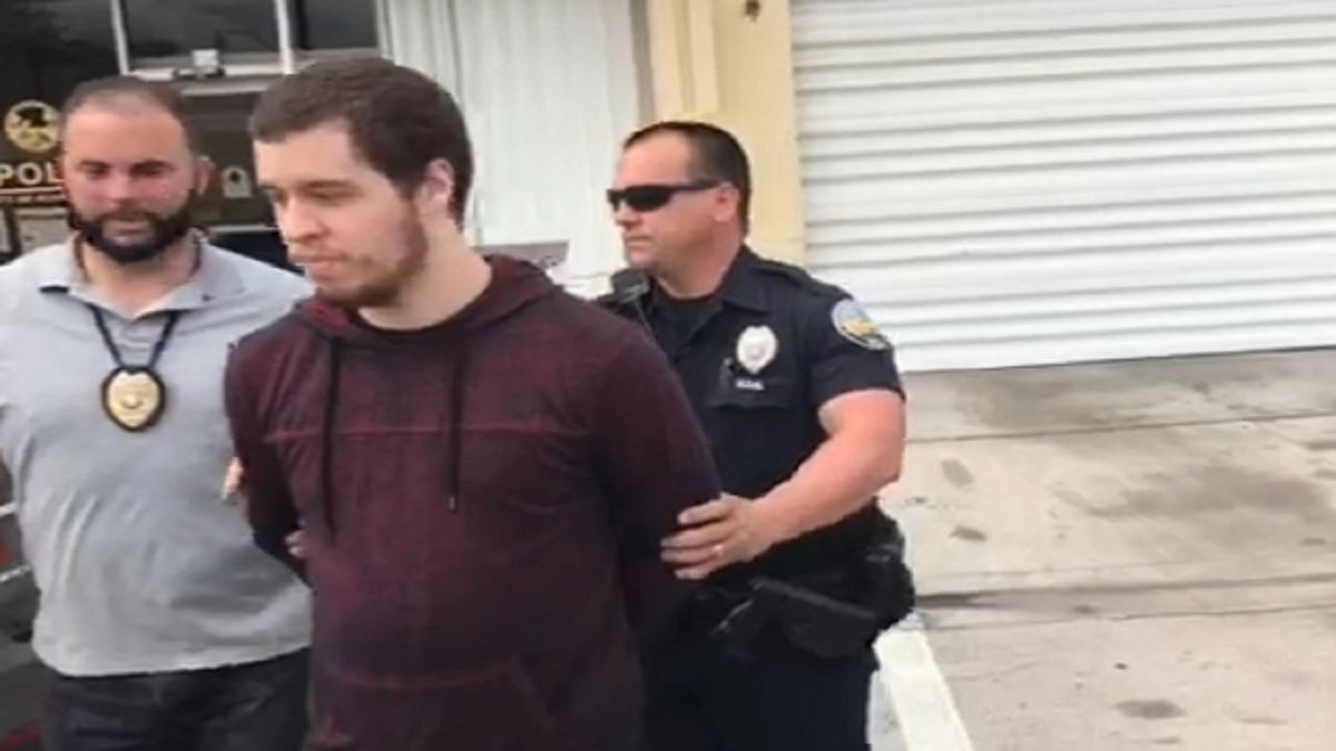 Suspect arrested months after teen beaten with pool cue in Davie bit.ly/2s5iDK2?utm_so… https://t.co/iJh7GhG9bb