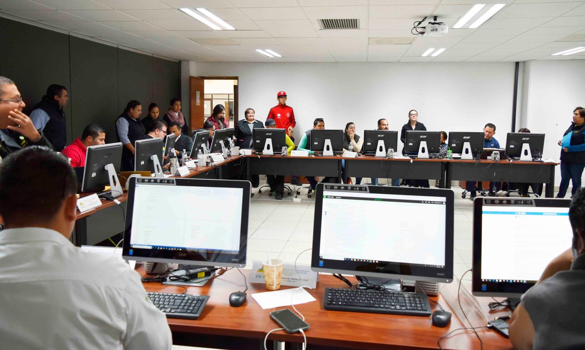 UTnortecoahuila's tweet photo. Se realizó la asignación de Guías de Apoyo para darles la Bienvenida a nuestras Universidades Hermanas en el próximo Encuentro Regional Deportivo y Cultural #OrgullosamenteSede #ERDyCUT2018 https://t.co/2JtvAYPIlY