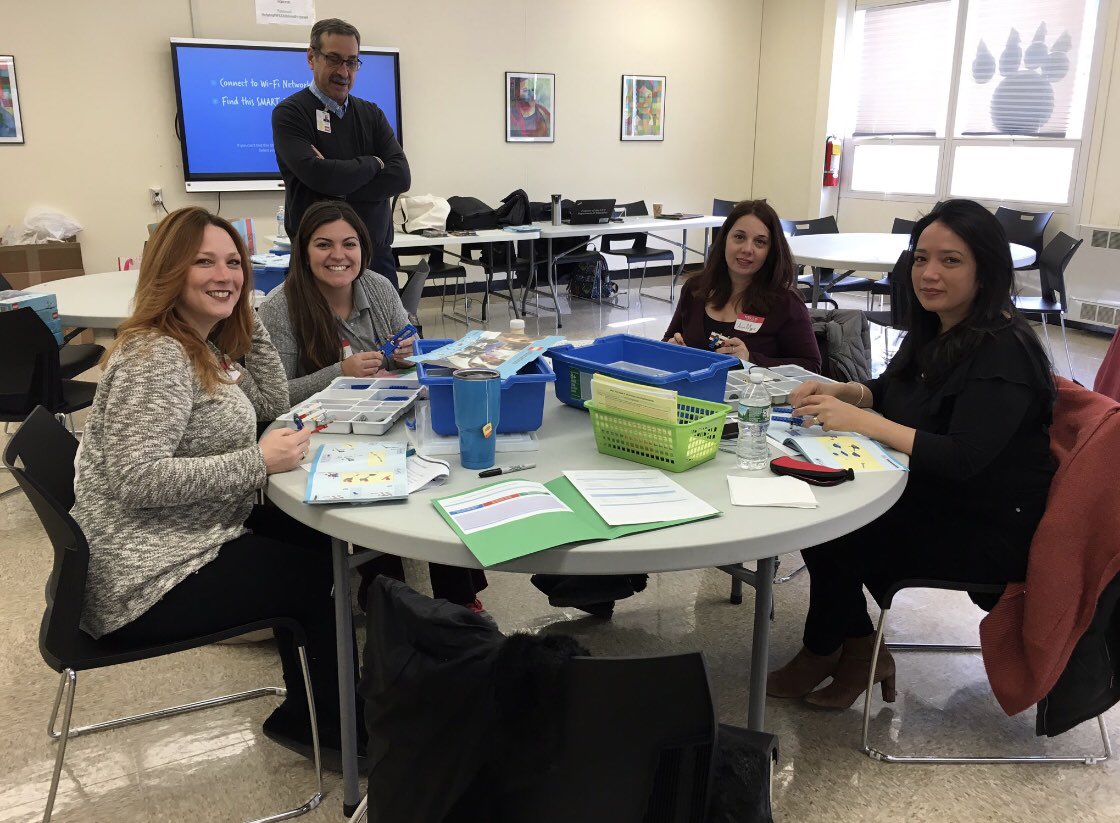 tallen_10's tweet photo. @LEGO_Education #everythingisawesome @SIBFSC @RichardTudda @PS10FortHill Great day of collaboration Stem Fun! @PS59_HarborView @DorejoMoore https://t.co/CZpmNwobAI