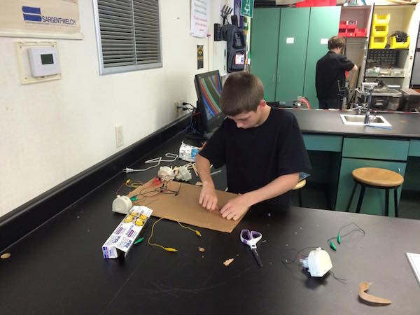 OpenIDEO's tweet photo. What does #designthinking look like in action? Great example from the classroom - https://t.co/xsfFn73IyH https://t.co/p3ySWS0OnC