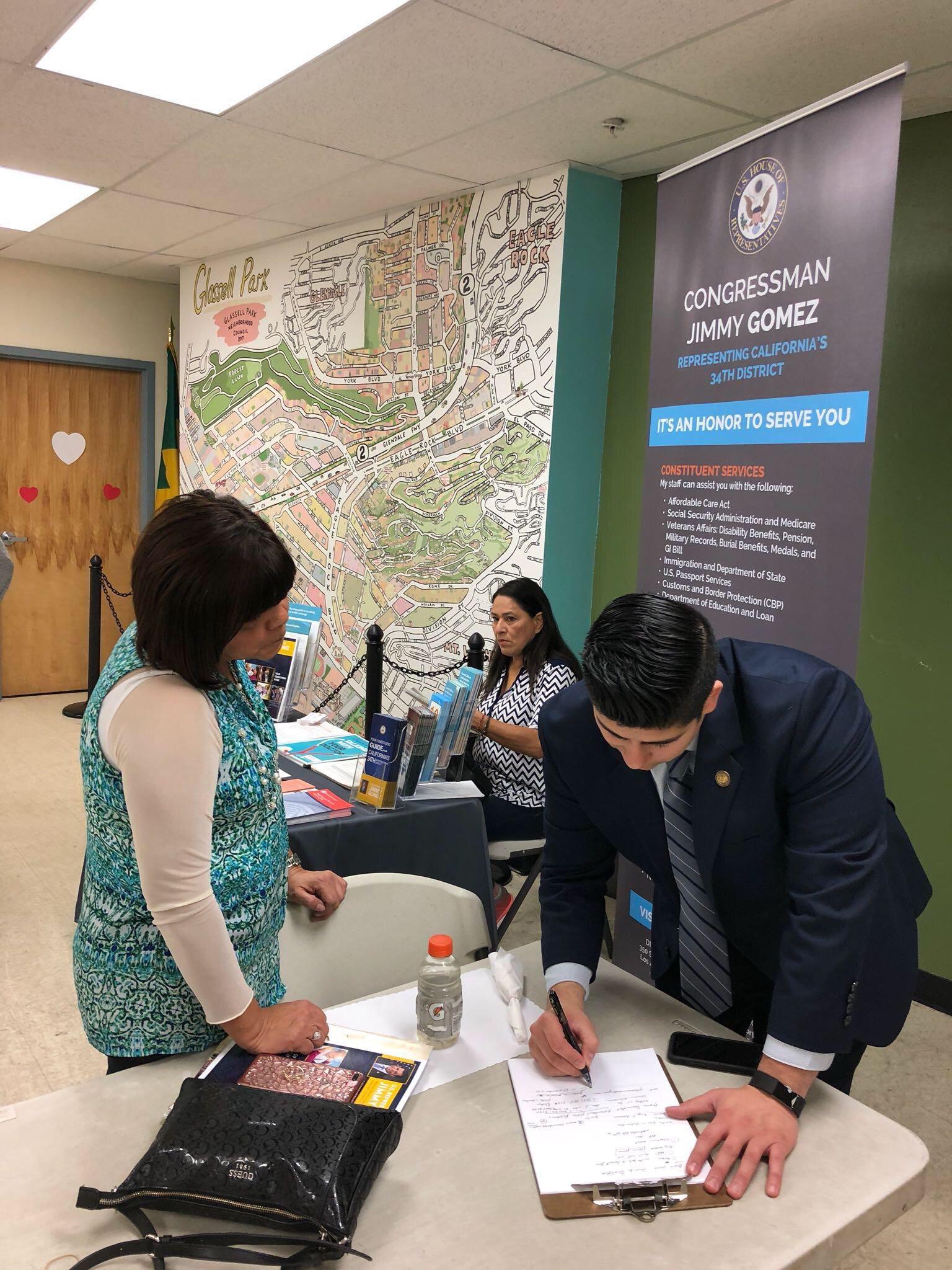 rep-jimmy-gomez-on-twitter-during-our-glassell-park-community-office