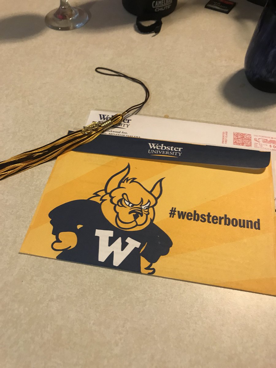 maestraNicole18's tweet photo. I am proud to say that I’ve commited to @websteru for the fall.....Looking forward to continue my education as a Game Design Major! #GoGorloks #Websterbound.....Webster Groves and St. Louis, Missouri is becoming my new home for the next 4 Years! https://t.co/OFIvEjd7O4