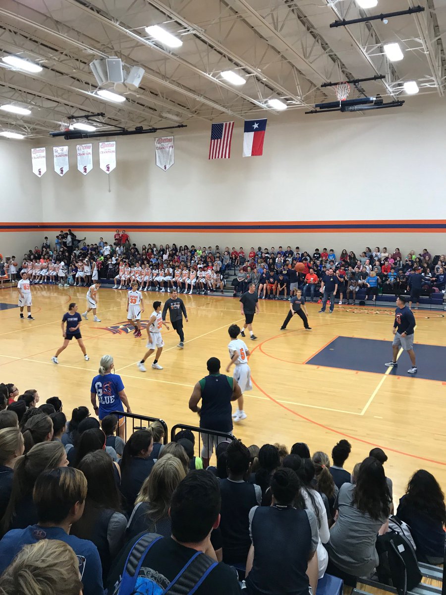 Spartan student athletes battle it out with the Spartan faculty.  Nail bitter! Who will win? #excellentathletes #7Lspartanpride