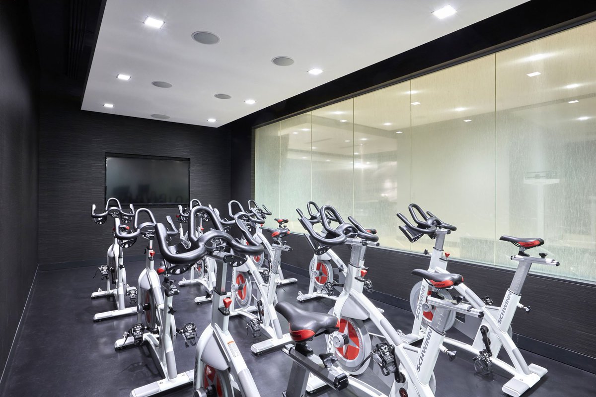 6_Degrees_Group's tweet photo. RT @rentnema: NEMA's fitness center offers an innovative approach to health and wellness founded on the latest exercise science research. #liveNEMA #luxuryapartment #SFforRENT #FORrentSF https://t.co/gSd2Qjxqfw