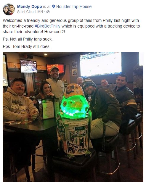 BirdBotPhilly's tweet photo. Nice note from our server last night at @bouldertaphouse
#TomBradySucks 🦅 https://t.co/hkirOXCV1L