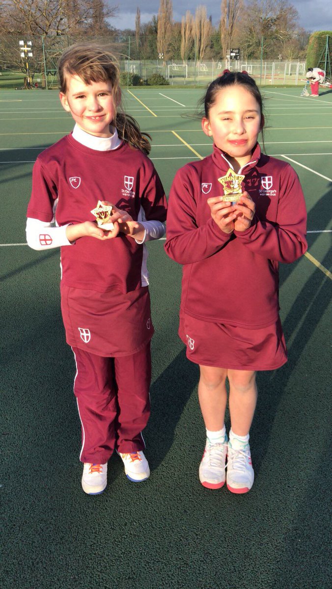 SGJS_Sport's tweet image. Well done to our Effort and Achievement award winners on the netball court this week. Significant improvements throughout our @SGJS_Sport in defending over the course of the week #1 #2 #3 #QuickTransition 🏐