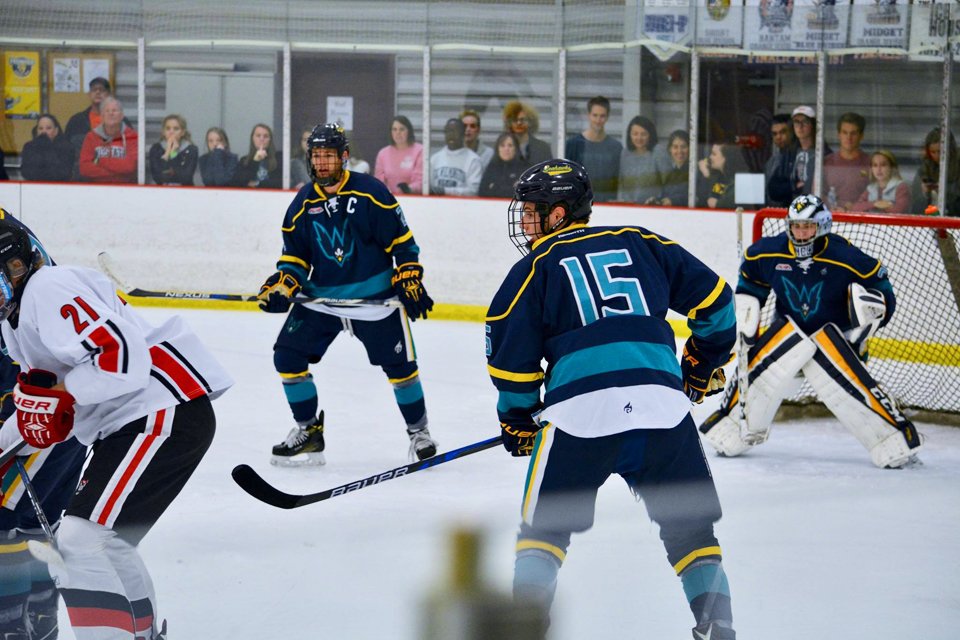 uncw hockey jersey