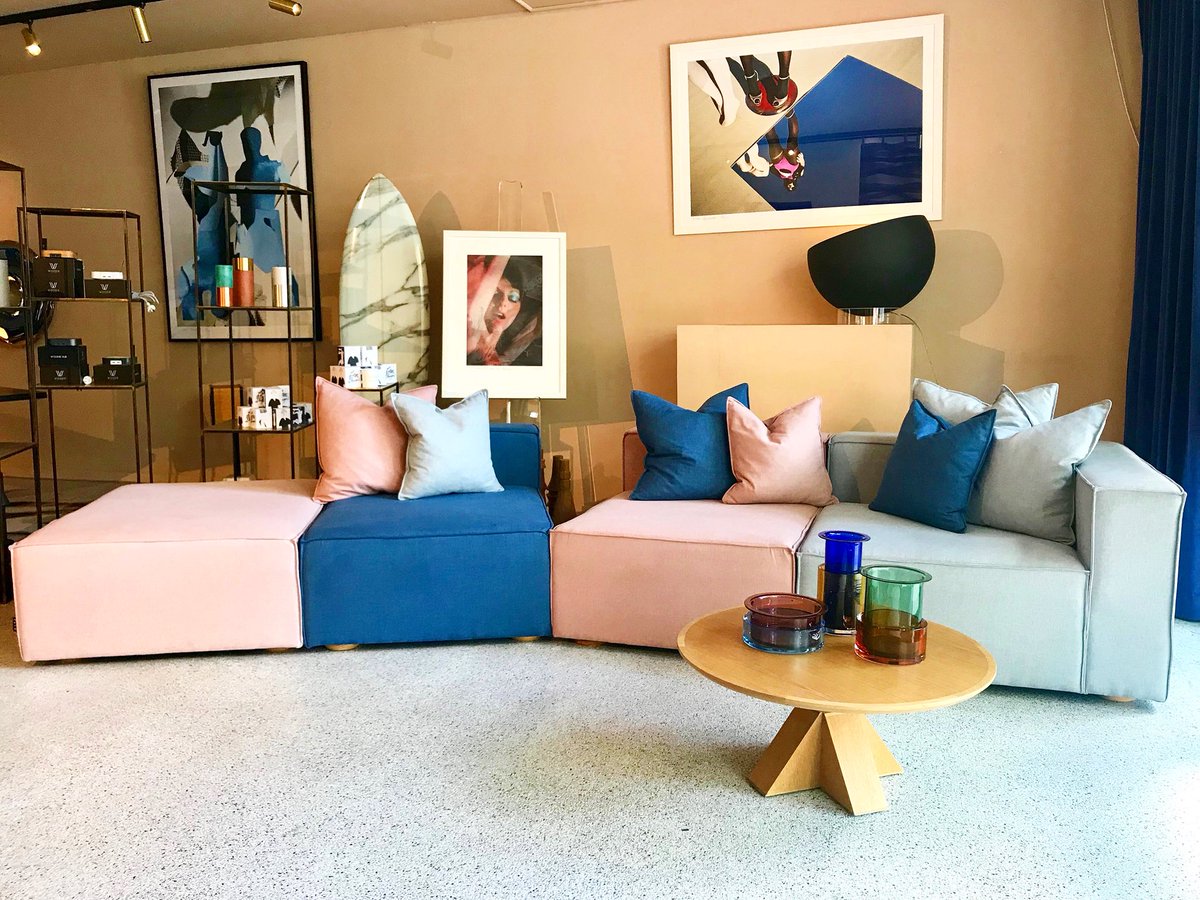 Vela_Life's tweet photo. The colour combinations are endless...

OUR EDMAN MODULE BASED SOFA HAS BEEN DESIGNED BASED ON THREE PRINCIPLES: SOFT, CASUAL AND SUPER COMFY. #VELALIFE https://t.co/QWkLjYJKxz