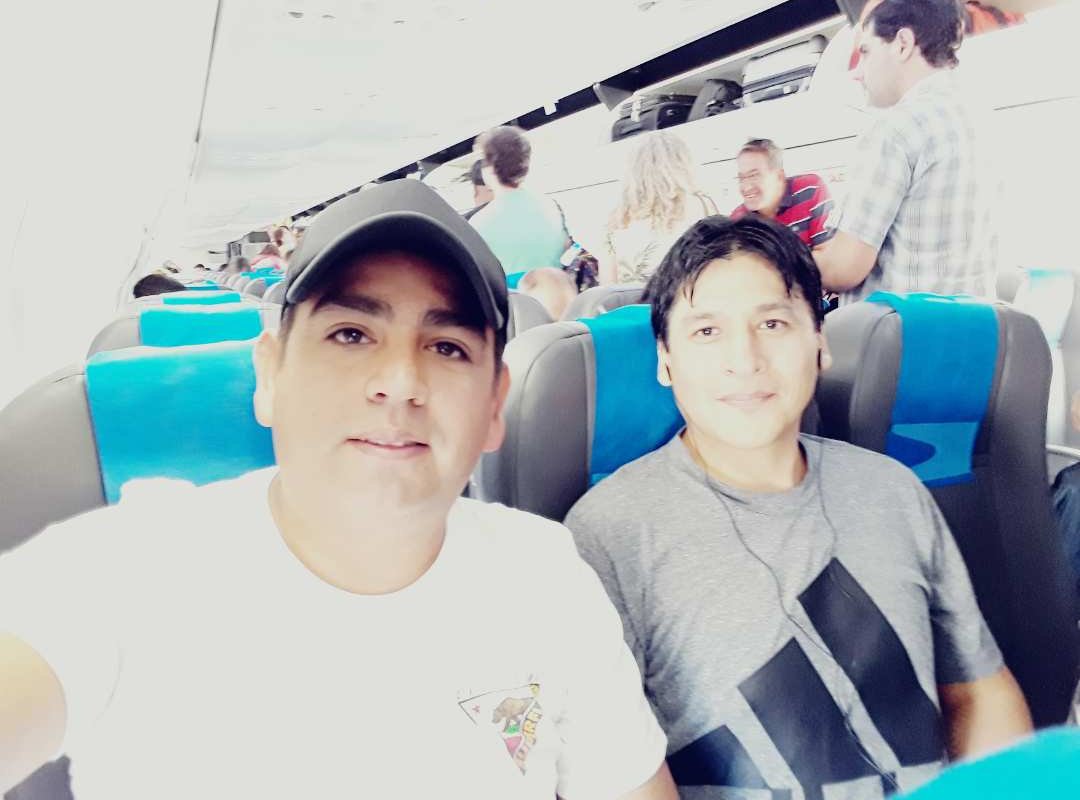 cesarcandia1985's tweet photo. Nos fuimos de gira al norte... La Rioja ,Catamarca, Santiago y Tucumán buen finde.🎹🎸🎺🥁🎤🎧👋👋 https://t.co/xgNAiuRxkr