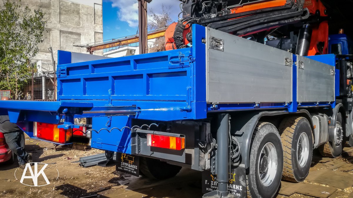 Have a great weekend.

Man 41.430

#Flatbedtruck #Trucks #Crane #Palfinger