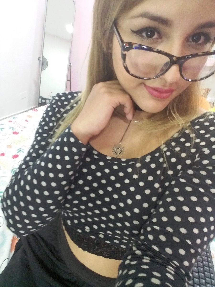 lorirussell544's tweet photo. 🐙Hey im online 😘 https://t.co/6brttQSbnr 👅🔥 https://t.co/gEcQGaJfYW