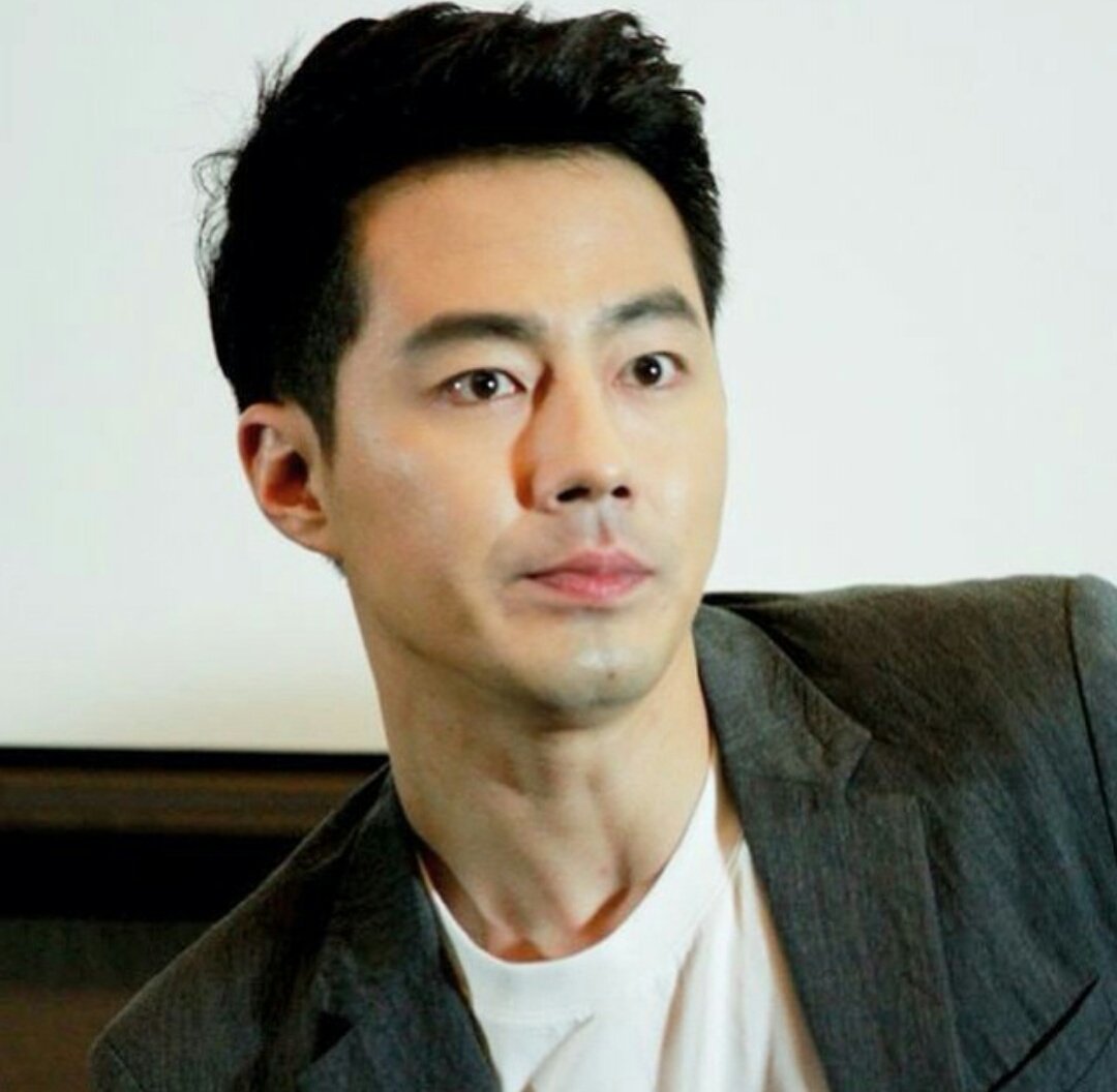 This is me looking at my mention box.