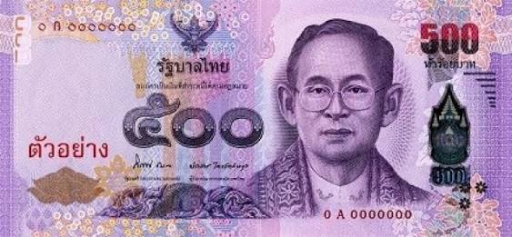 N_hundred_NPP's tweet photo. บน��้าได้บัตรหกพัน SE SH SK 2ใบ แจกเงิน500บาทหนึ่งคน แต่ถ้าโซนอื่นแต่ในบัตรหกพันแถว A-D ก็แจกเหมือนกัน  และถ้าได้บัตรหลุมจะแจกลิปPERIPERA 1แท่งเลือกสีได้เลยเพราะอยากไปสองวัน ถ้าได้ทั้งหกพันทั้งบัตรยืนก็แจกไปทั้งสอง สุ่มจากรีทวิตหลังได้บัตรนะ รีกันเลยย #ElyXioninBKK https://t.co/SFImBInbD7