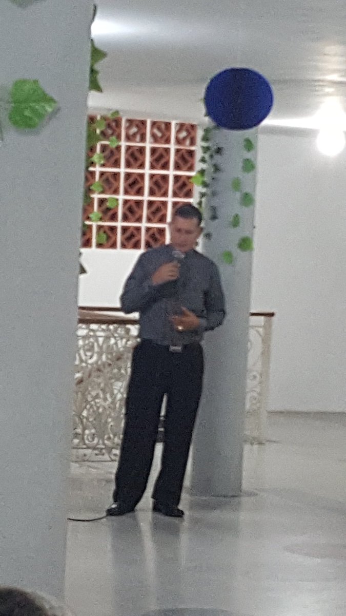 ReservaBR4's tweet photo. El padre #Ruiz a partir de hoy,enfrentará nuevos retos profesionales,el mejor de los deseos para un gran ser humano y siervo de Dios @Ejercito_Div7 #Br4 #Biosp https://t.co/IxLp8A8Om0