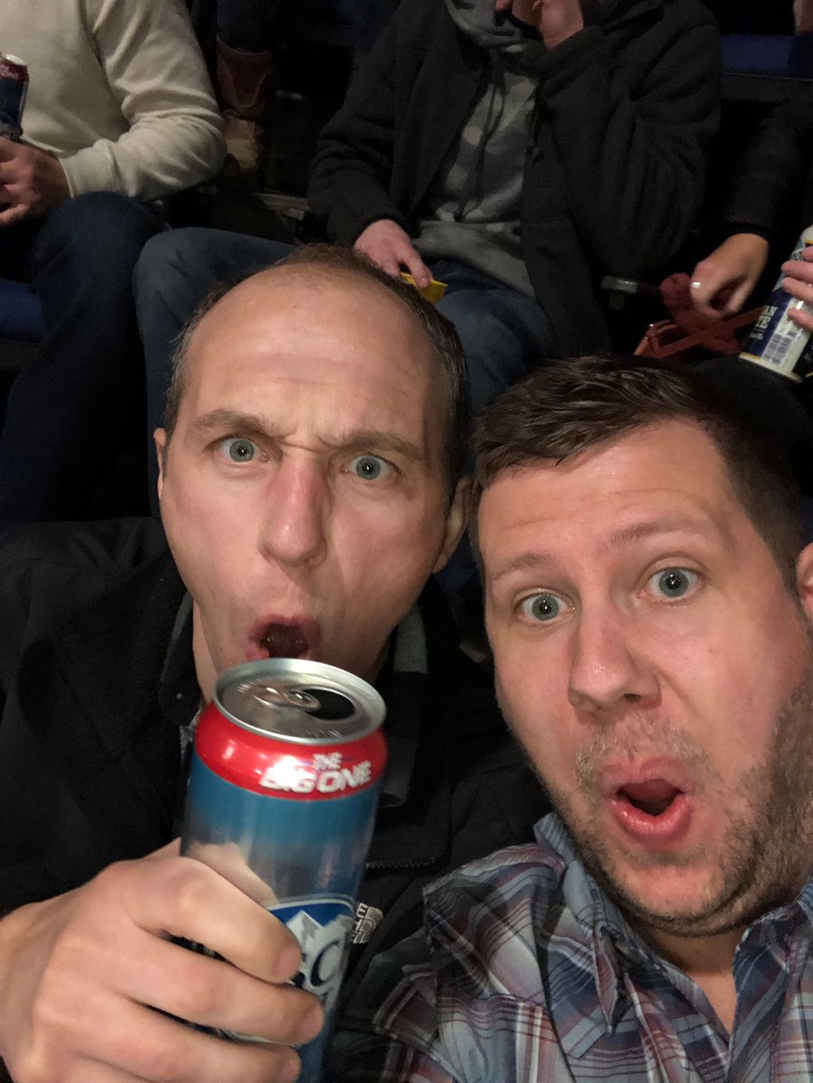 mgraybill17's tweet photo. @WTRodeo paid for the whole seat...only need the edge. https://t.co/1VCXGdBuYY