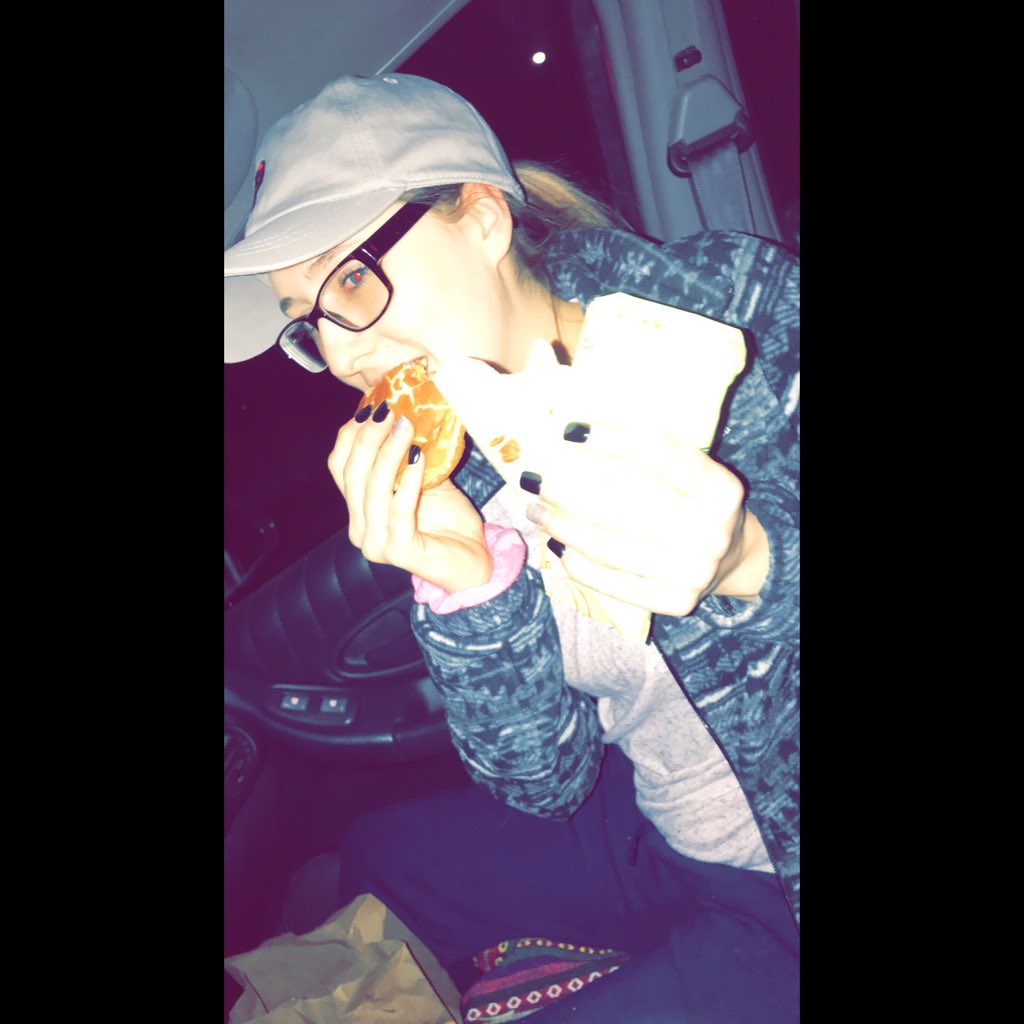twiddlebug15's tweet photo. #mcfatass #NewProfilePic https://t.co/MMUMAJTaot