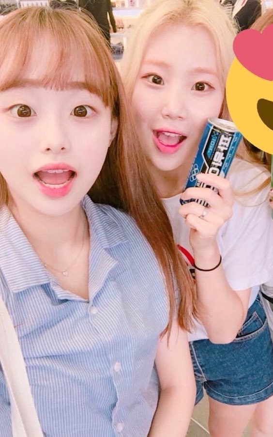 Chuu pics ♡ tweet media