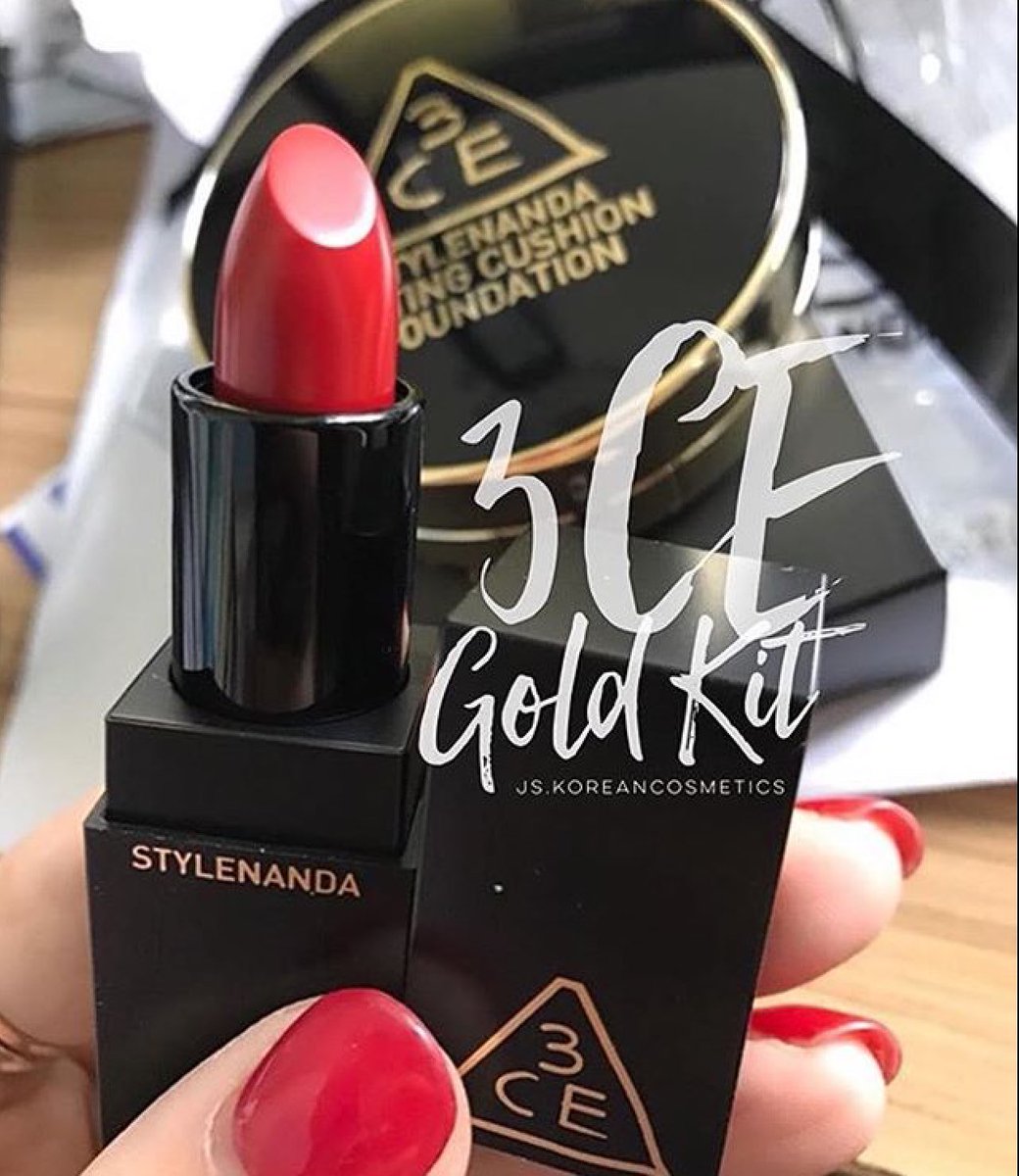 jovial_synergy's tweet photo. SALE🔥 #พร้อมส่ง #รูปถ่ายจากสินค้าจริงของทางร้านค่ะ
⭐️3CE GOLD KIT
เซ็ทคูชั่นขอบทองและลิปสติก ของแท้💯% แพ็คเกจหรูมากกก ของจริงสวยมากค่ะ ใน 1 เซ็ทจะได้ของทั้งหมด 2 ชิ้น คุ้มๆ ได้แก่
💛3CE FITTING CUSHION FOUNDATION #001
💛3CE LIP COLOR #L006 OVERWHELMING
@1200.- รวมส่งems https://t.co/URiOj6vPnK