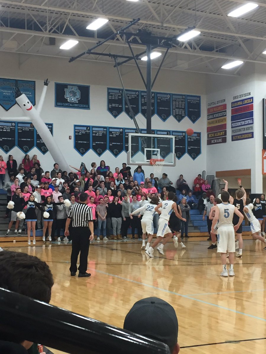 CoachGecewich's tweet photo. Celts EARN the league W!
#CelticPride
#DarbysFTDistractionThough https://t.co/I5rtYX29hF
