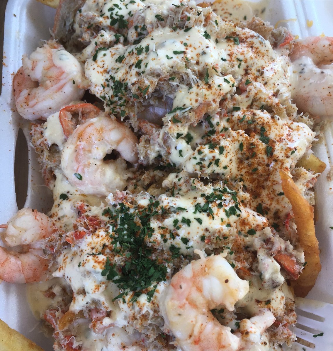 denisedowse's tweet photo. Visited @mr_fries_man in Gardena yesterday, YUM-MO !!! Have a amazing food-filled weekend my Love Muffins, Heeeheeeeee!!! 😝#id2d https://t.co/2A51T8T3UA