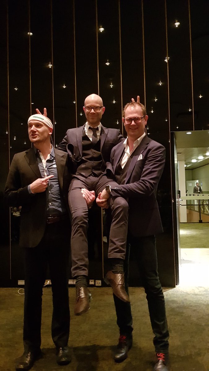 HanssenEspen's tweet photo. Conference is not only about presentations... @MarkusWalden @MHgglund #goldenchair #sportskongres https://t.co/dIcIH5RuDN