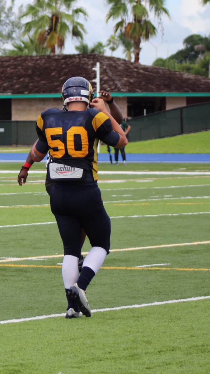 Coach_Beal1's tweet photo. Coyote Nation please welcome Justin Lastra to the the pack. #WhosNext #Miamipipeline https://t.co/XmcweeMiuq