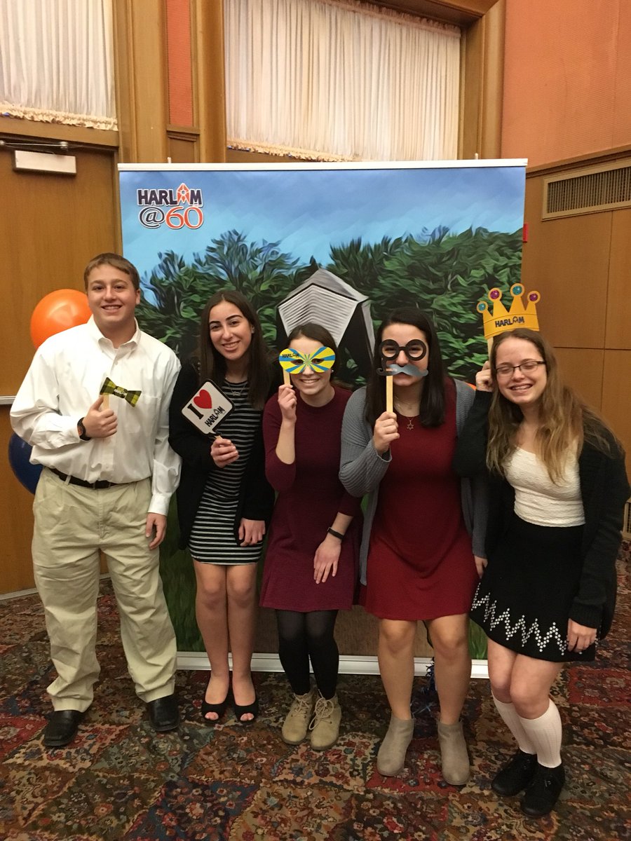 _KIFTY's tweet photo. some of kifty board enjoying #HARLAMSHABBAT!! https://t.co/l0XCU01QHS
