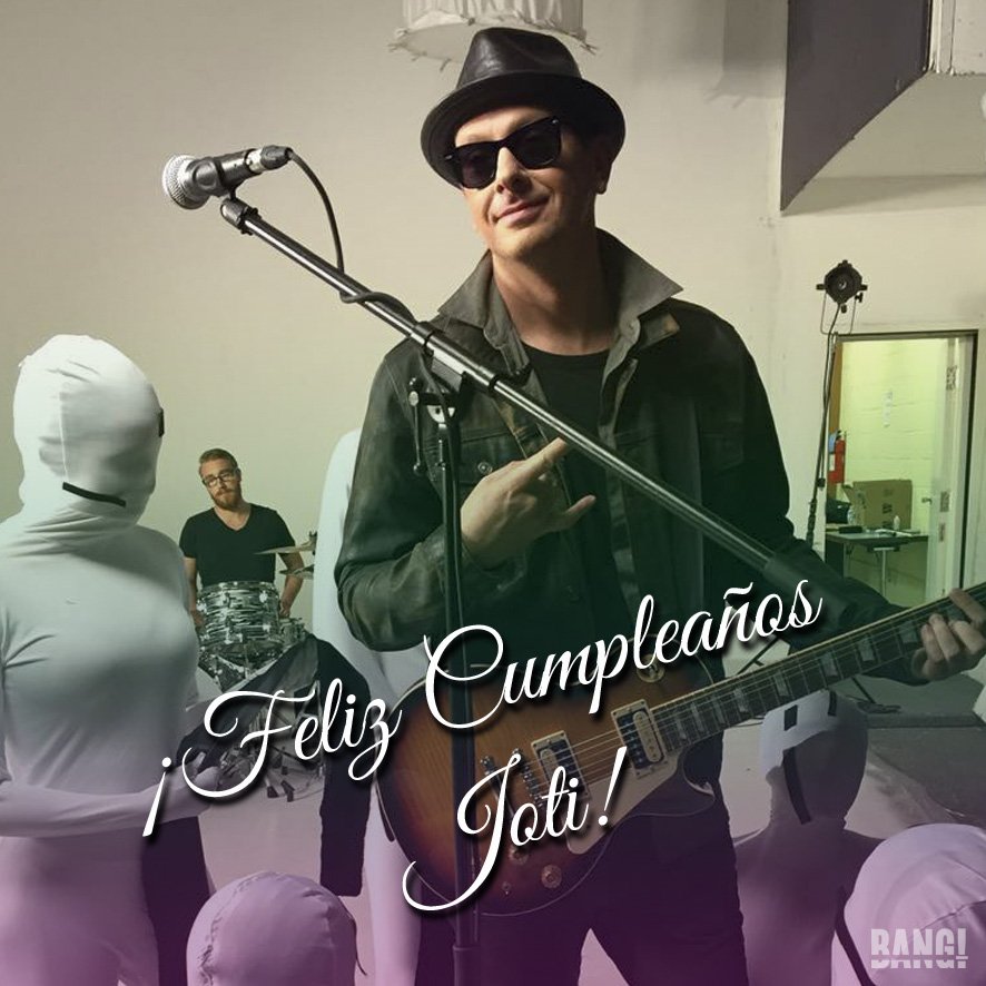 BangBolivia's tweet photo. Hoy es el cumpleaños de José “Joti” Mrochek, mejor conocido como @avionicamusica, #FelizCumpleañosJoti 🎉🎈 #BangOnLine 🤘 https://t.co/BdojrcgWLu