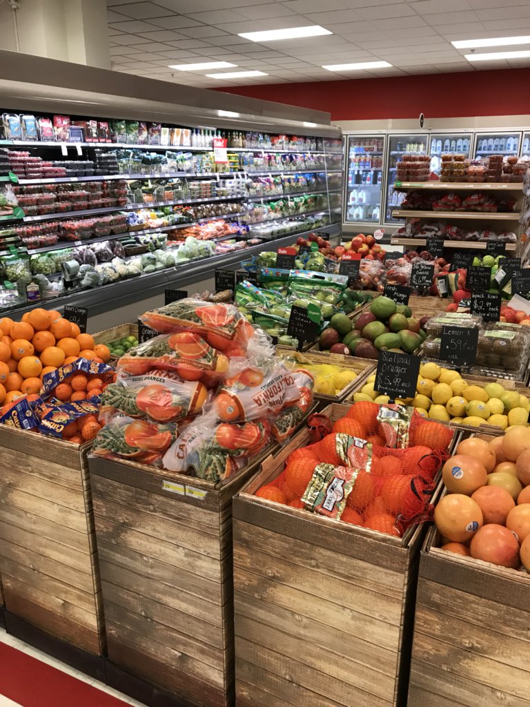 Come to T1256 and stock up for your Super Bowl Party #BigGame @markmanTGT <a href="/BethGates23/">Beth Gates</a> <a href="/sdiana1021/">Stephanie Diana</a>