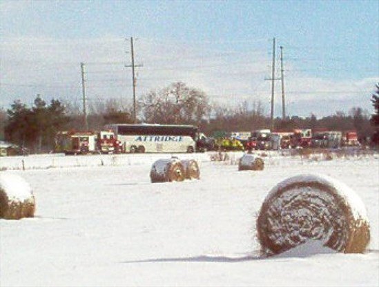 #HamOnt students returning home after bus crash in Stayner
thespec.com/news-story/810…