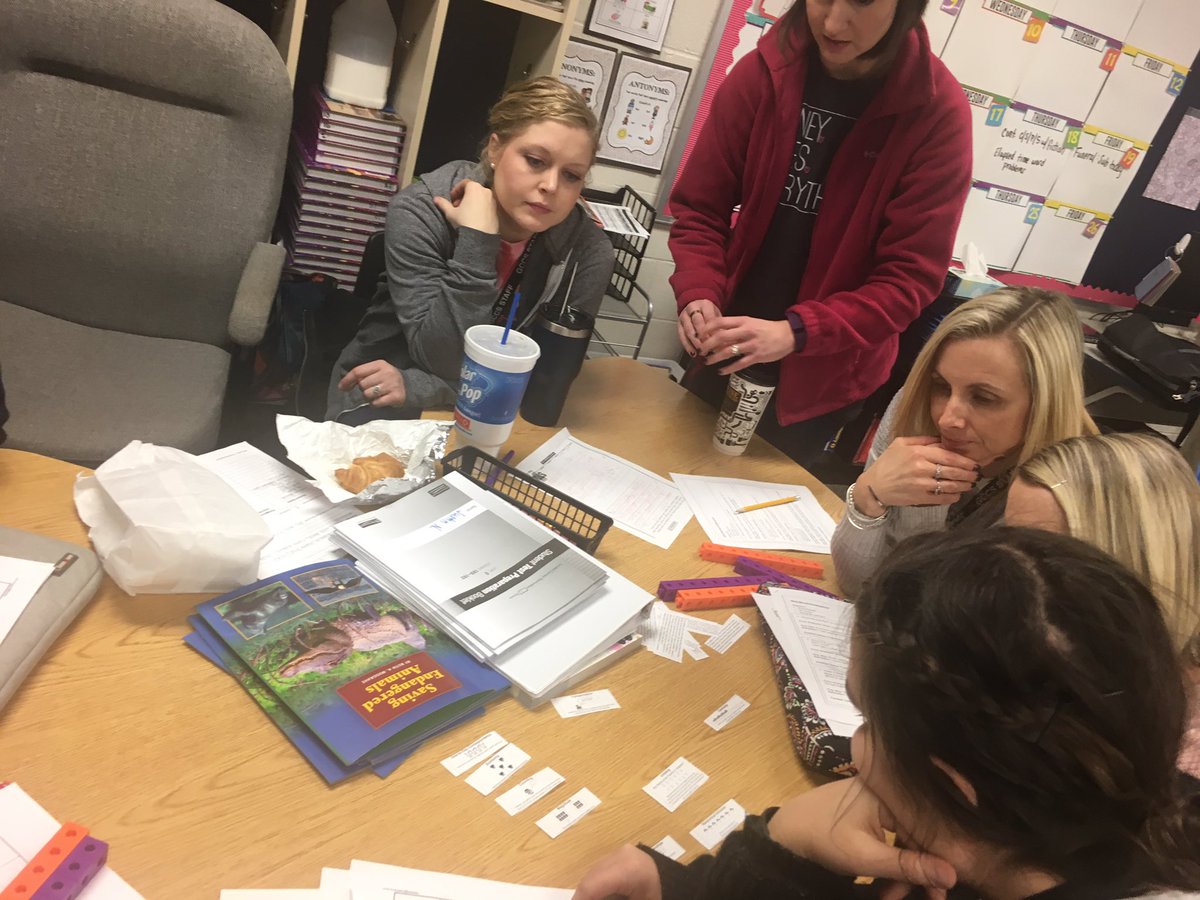 CombsLyndsay's tweet photo. @GCCSchools K &amp; 1 teachers collaborating on Number Sense Trajectory progressions! Thanks to host @BridgepointElem https://t.co/1KuYCkZqET