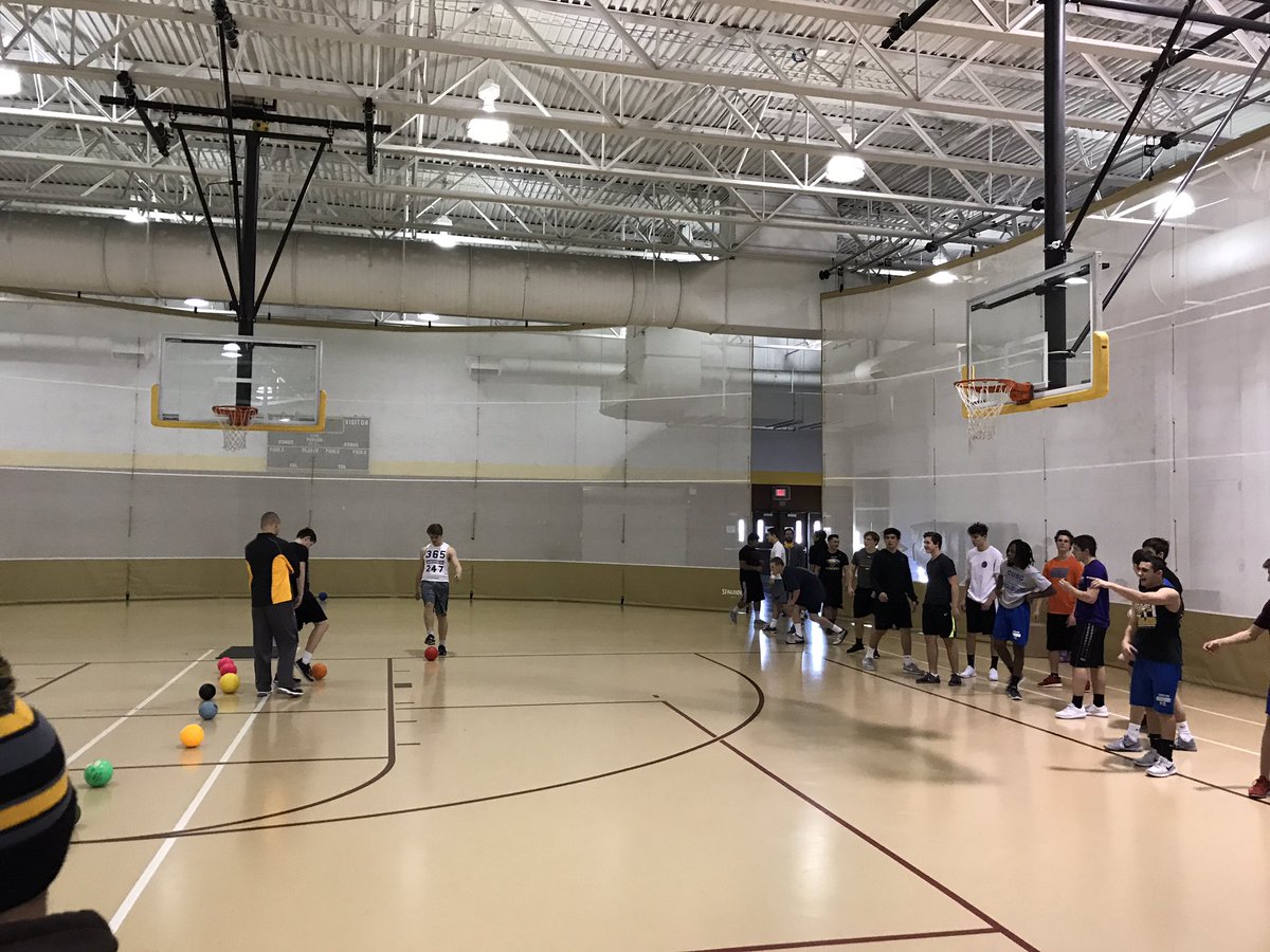 Wr86Zimm's tweet photo. Great week of Max's!  Still have a few guys to finish up but congrats to @BrandonBarred on the 1000 lb mark! Finished the day with a little dodgeball .  Hey, is that @Jermaine2181 out there! https://t.co/rISo49Otf3
