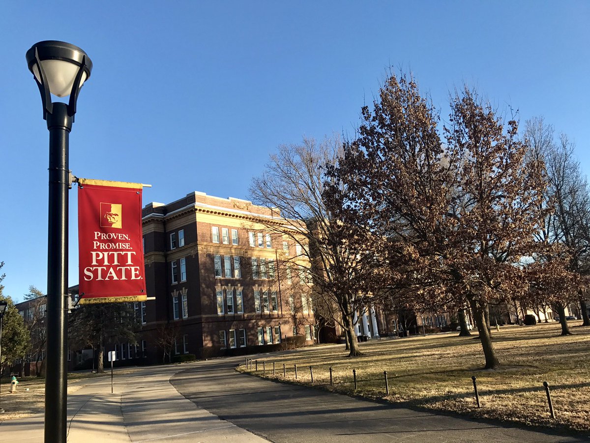 pittstate's tweet photo. And that's a wrap on a fantastic Friday, #GorillaNation! Let's make it a great weekend. ❤💛🦍#OAGAAG https://t.co/aeY0vVkqhb