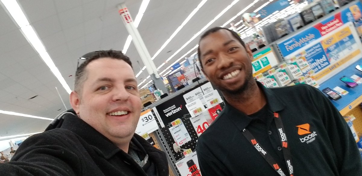 BrysonHelm1's tweet photo. Hanging with First Day Brandon.  Droppin' bombs already.  Got 2 pushing to 4 @CjDrikakis @bnared02 @klchadd21 @ncail14 @boost https://t.co/fjvOFOWUNR