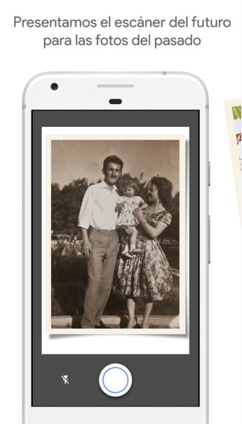 GoogleColombia's tweet photo. Las fotos del baúl de tu mamá se verán mejor si las haces digitales con #FotoScan https://t.co/7lYHfnD7ef https://t.co/q3eeMgT8ab