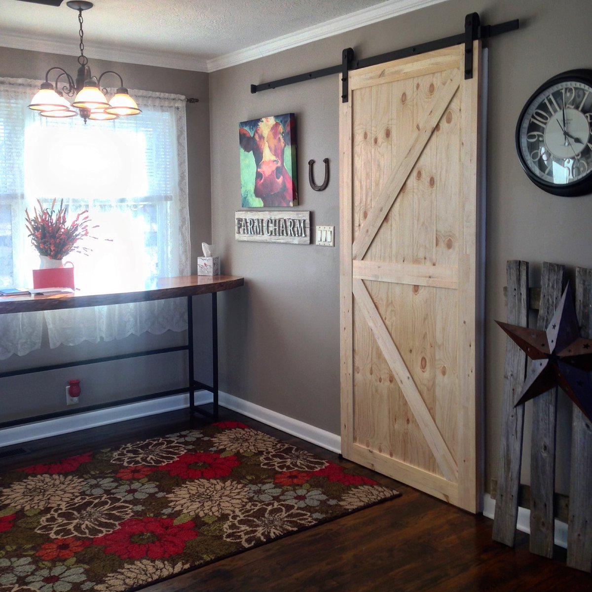 embleezed's tweet photo. That was much easier than I thought it'd be #barndoor https://t.co/fuXQKaFkkr