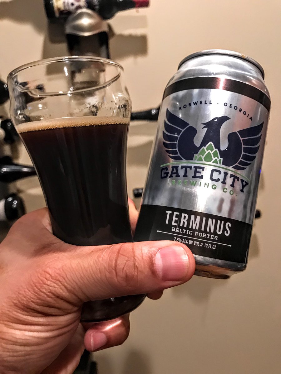 This Terminus Baltic Porter is super solid <a href="/GateCityBrewing/">GateCityBrewing</a>! Creamy, chocolately and touch of smoke. 👍 #Drinklocal